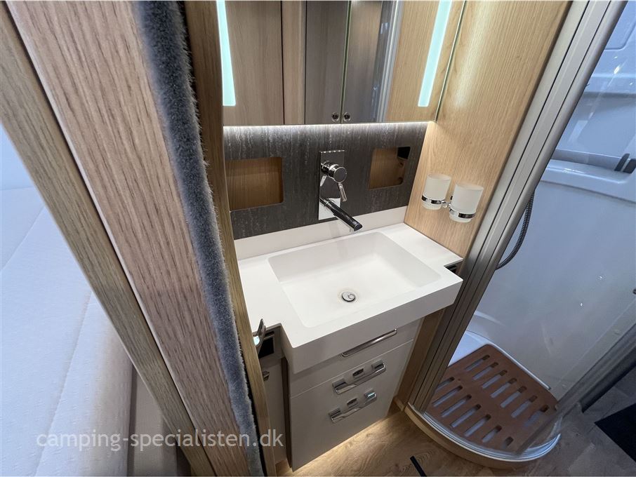 Hymer BML I880